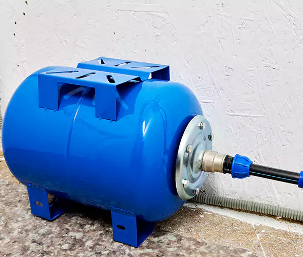 Expert Plumber for Well Pressure Tank Replacement in Greenfield, IN: Schedule Affordable Tank Replacement Services with Us