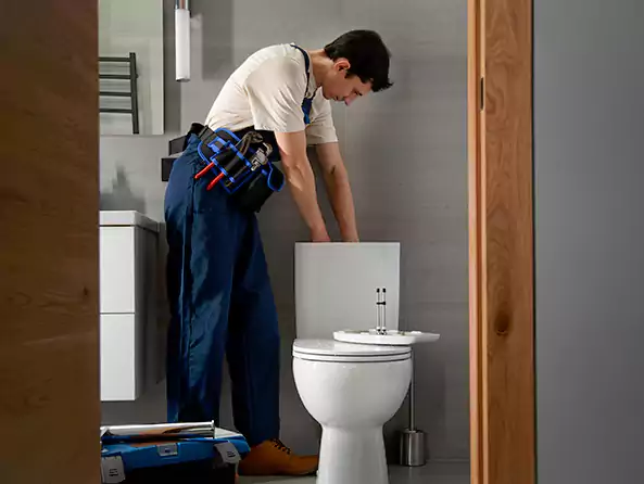 Why Choose Greenfield Plumbing LLC for Toilet Replacement in Greenfield, IN?